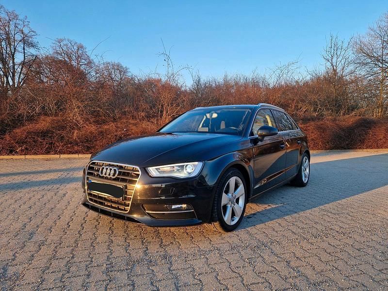 Gebraucht Audi A3 150 PS (110 kW) 2013 Schwarz Kleinwagen