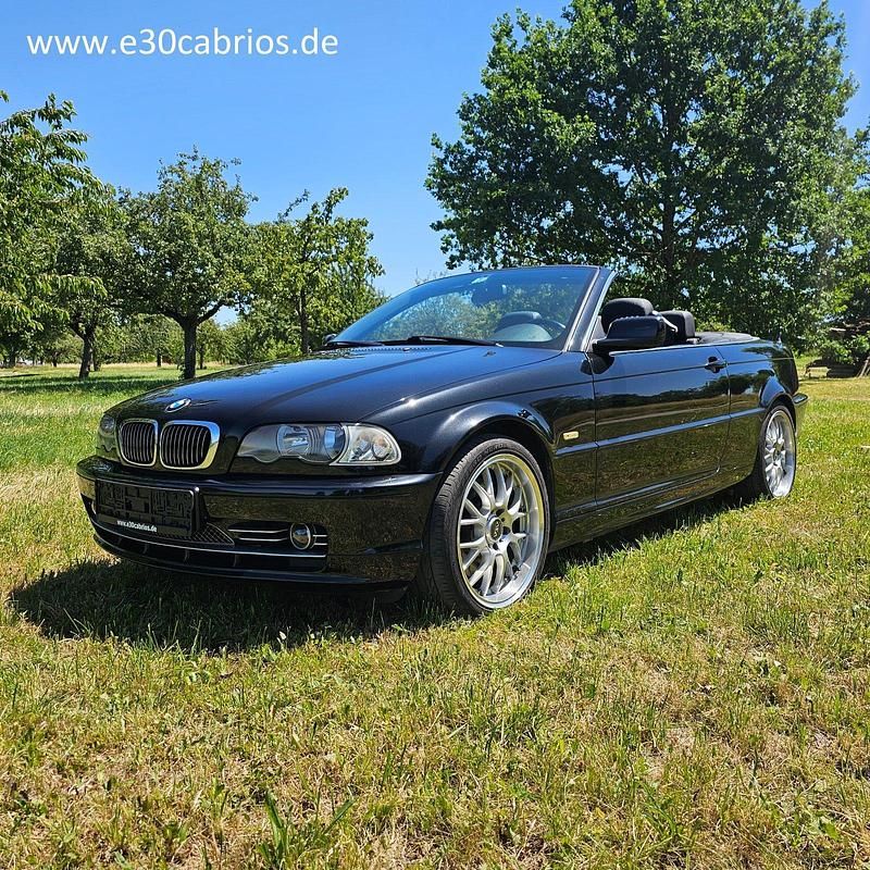 Schwarz Gebraucht 2001 BMW 330 Cabriolet Basis Cabrio | 7.900 € (Superpreis) - Bild 1/4