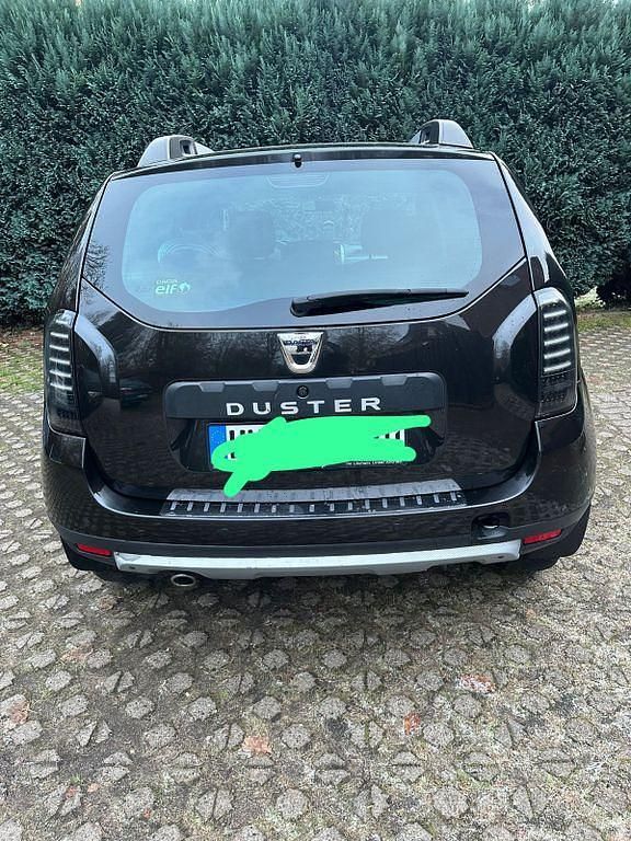 Gebraucht Dacia Duster Prestige 125 PS (91 kW) 2015 Schwarz SUV