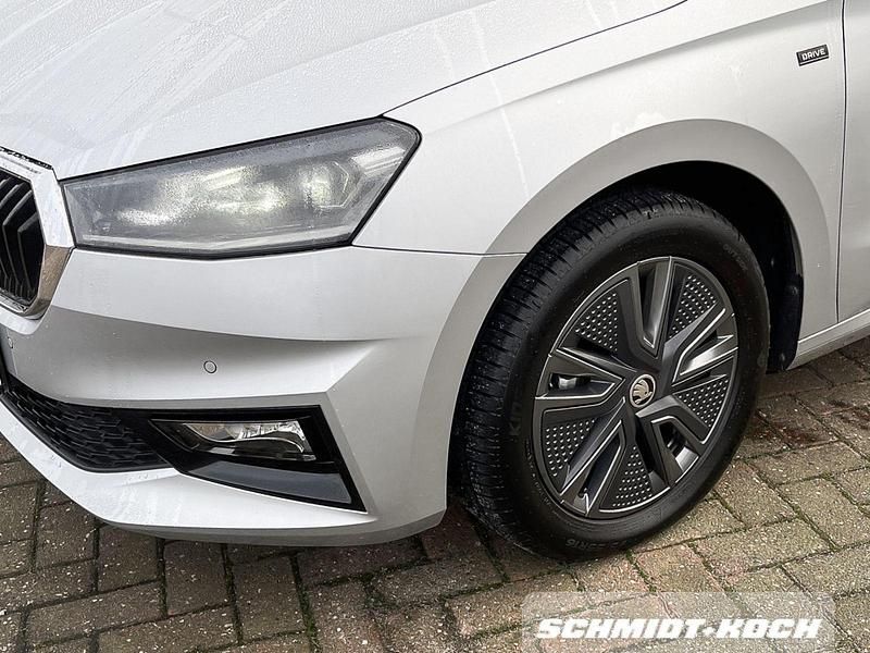 Gebraucht Skoda Fabia Drive 80 PS (58 kW) 2024 Silber Kleinwagen