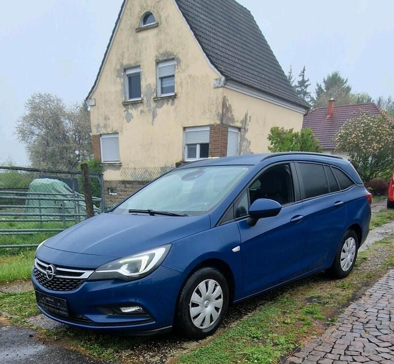 Blau Gebraucht 2018 Opel Astra Kombi | 5.400 € (Superpreis) - Bild 1/4