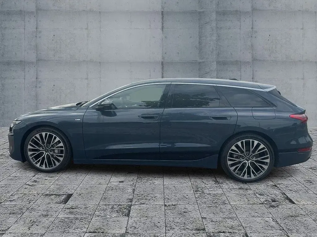 Gebraucht Audi A6 e-tron S-Line 269 kW (367 PS) 2025 Blau Kombi