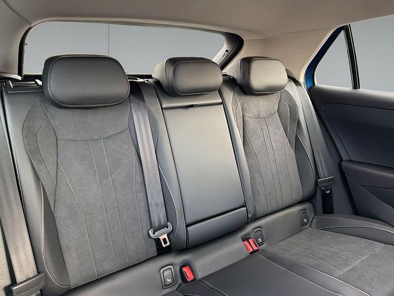 Neu VW T-Roc Style 150 PS (110 kW) 2026 Blau SUV
