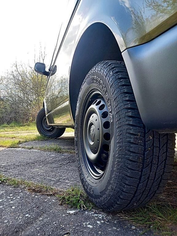 Usata VW T5 140 CV (102 kW) 2011 Verde Furgone