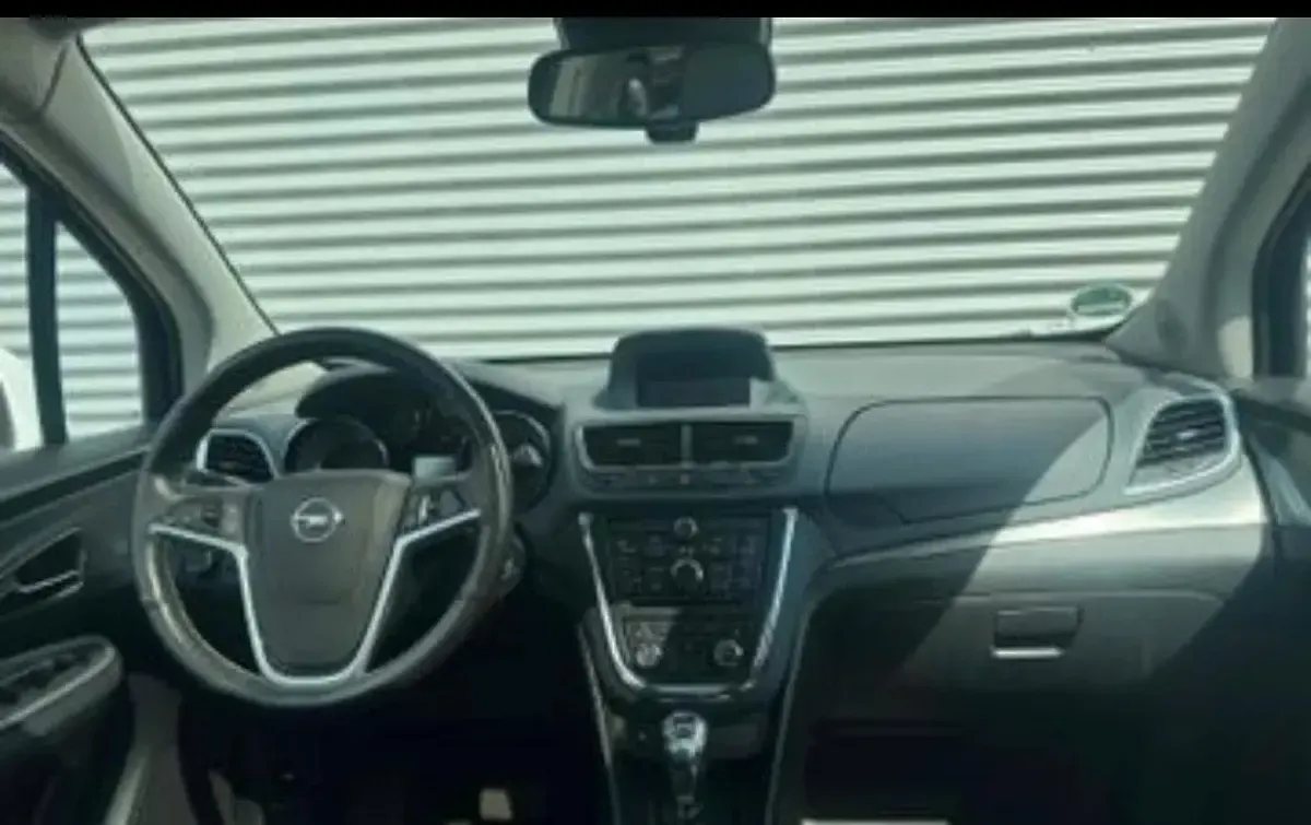 Second-hand Opel Mokka 131 CP (96 kW) 2014 Argintiu SUV