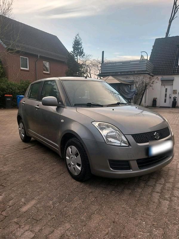Gebraucht Suzuki Swift 92 PS (67 kW) 2009 Braun Kleinwagen