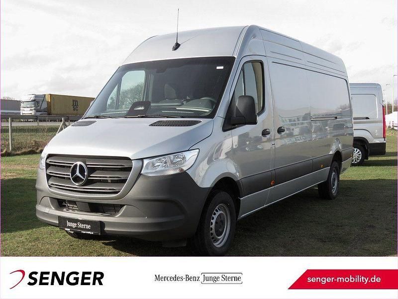 Neu Mercedes Sprinter 170 PS (125 kW) 2026 Silber Van