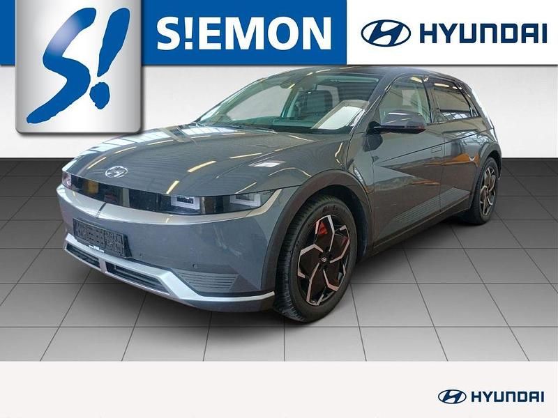 Grau Gebraucht 2024 Hyundai Ioniq 6 Limousine | 33.430 € (Superpreis) - Bild 1/4