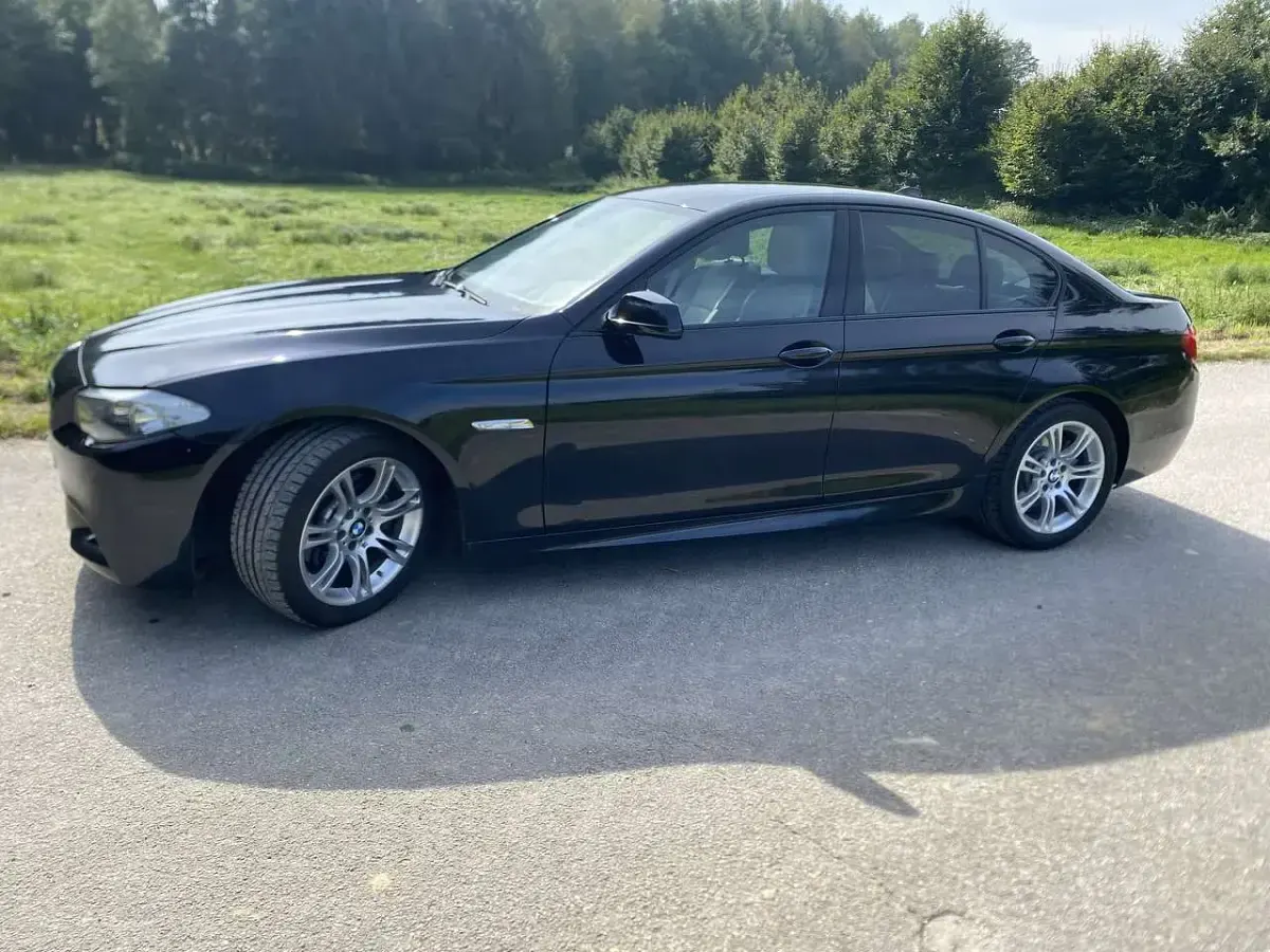 Gebraucht BMW 523 204 PS (150 kW) 2011 Schwarz Limousine