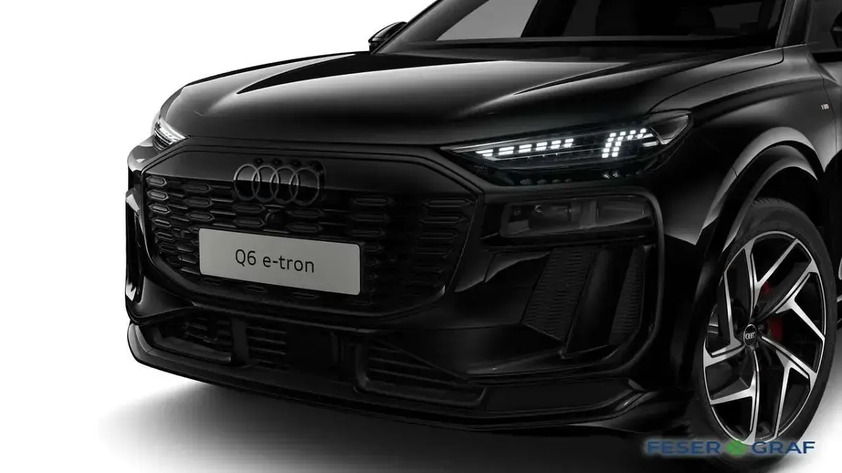 Neu Audi Q6 e-tron S-Line 225 kW (306 PS) 2026 Mythosschwarz metallic SUV