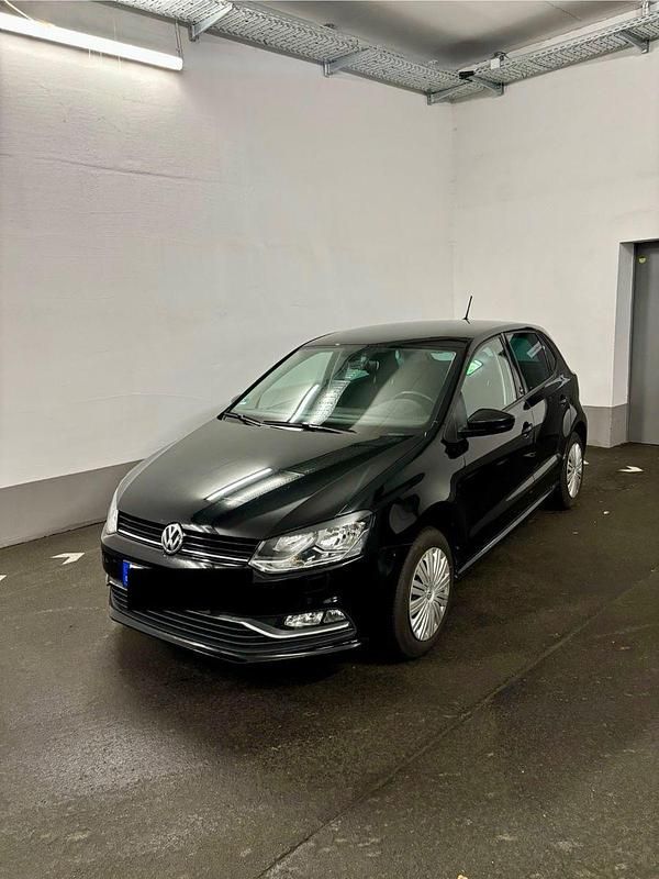Schwarz Gebraucht 2017 VW Polo Sound Kleinwagen | 11.300 € (Fairer Preis) - Bild 1/4