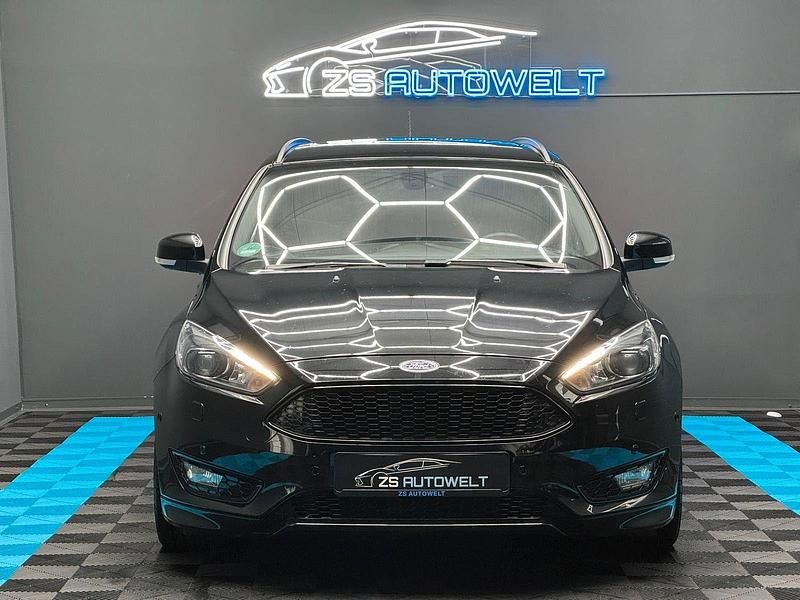 Gebraucht Ford Focus ST-Line 182 PS (133 kW) 2018 Schwarz Kombi