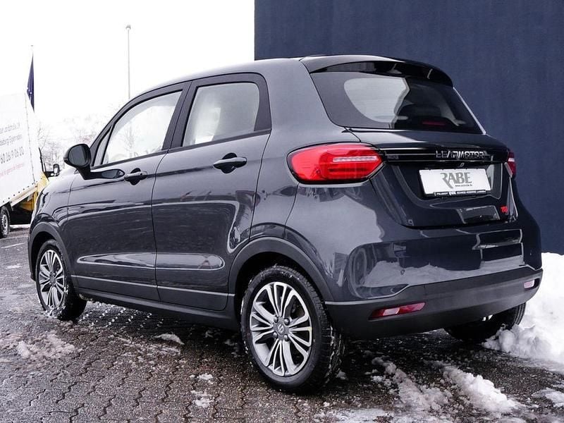Neu Leapmotor T03 69 kW (95 PS) 2025 Grau Kleinwagen