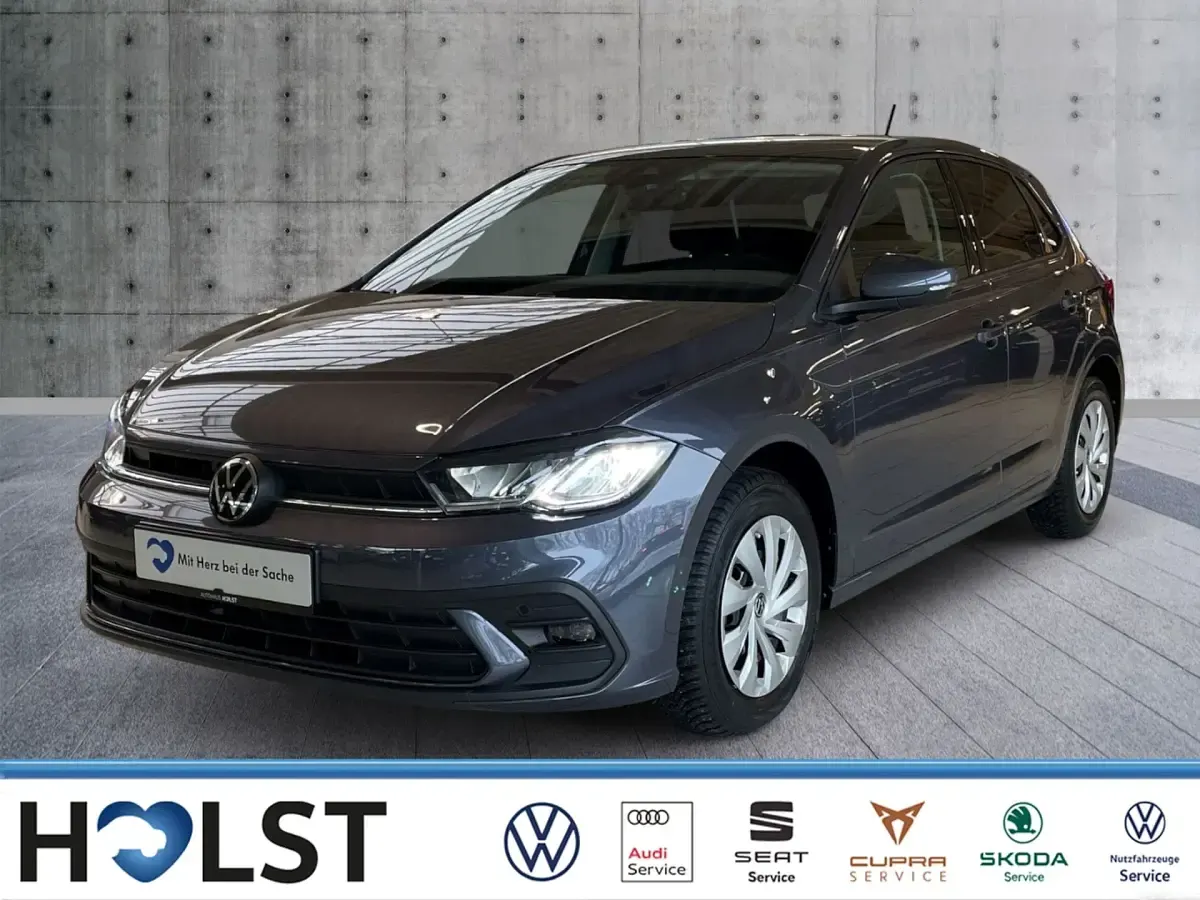 Gebraucht VW Polo Life 95 PS (69 kW) 2024 Grau Kleinwagen
