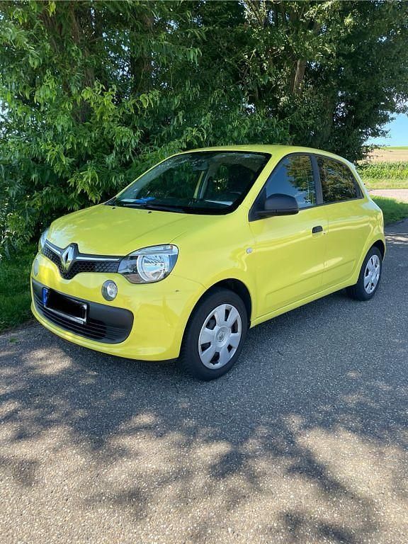 Gelb Gebraucht 2015 Renault Twingo Expression Kleinwagen | 4.800 € (Etwas zu teuer) - Bild 1/4
