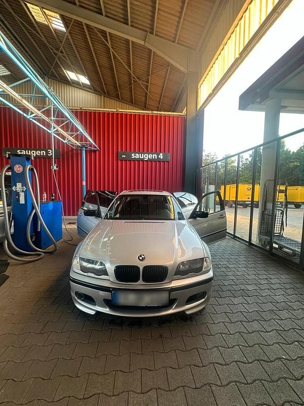 Gebraucht BMW 325 192 PS (141 kW) 2000 Silber Limousine