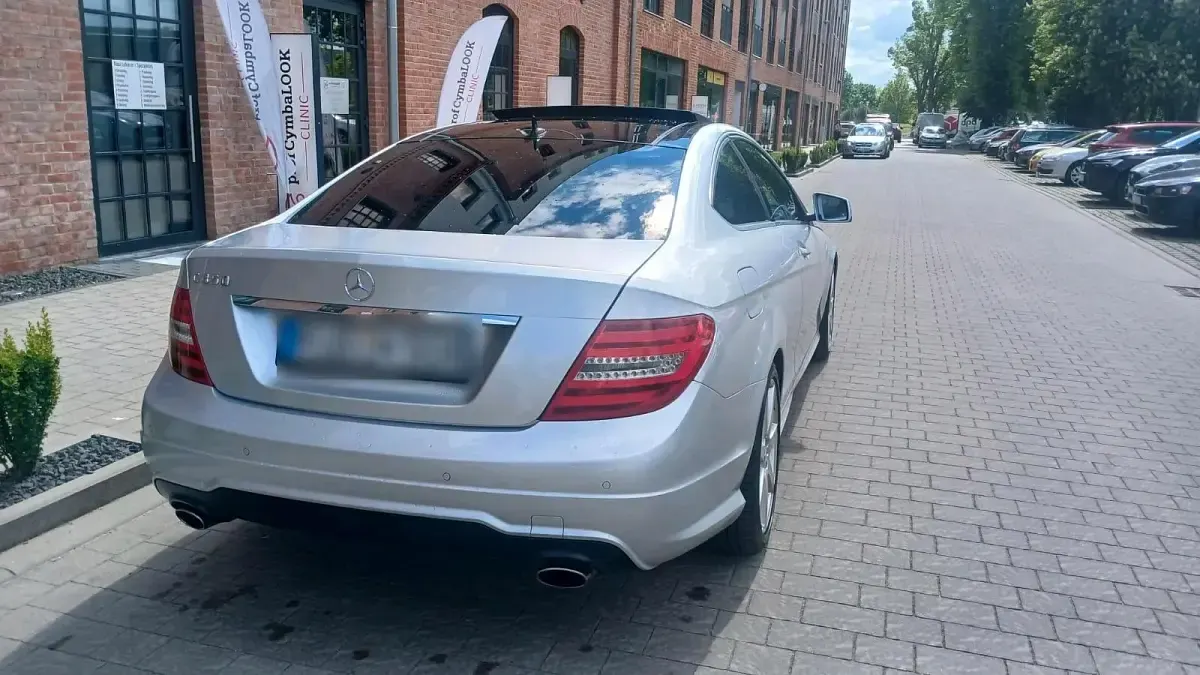 Gebraucht Mercedes C350 AMG 306 PS (225 kW) 2012 Silber Coupé