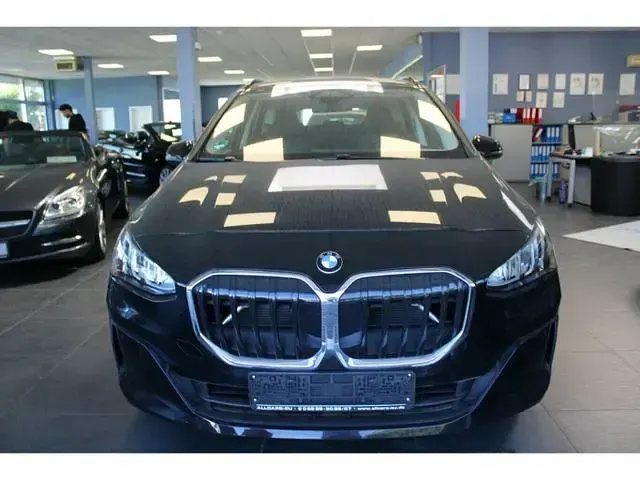 Gebraucht BMW 216 122 PS (89 kW) 2025 Schwarz Kombi