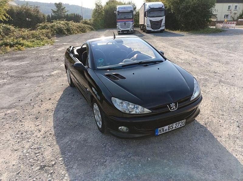 Schwarz Gebraucht 2005 Peugeot 206 CC Cabrio | 1.200 € (Guter Preis) - Bild 1/4