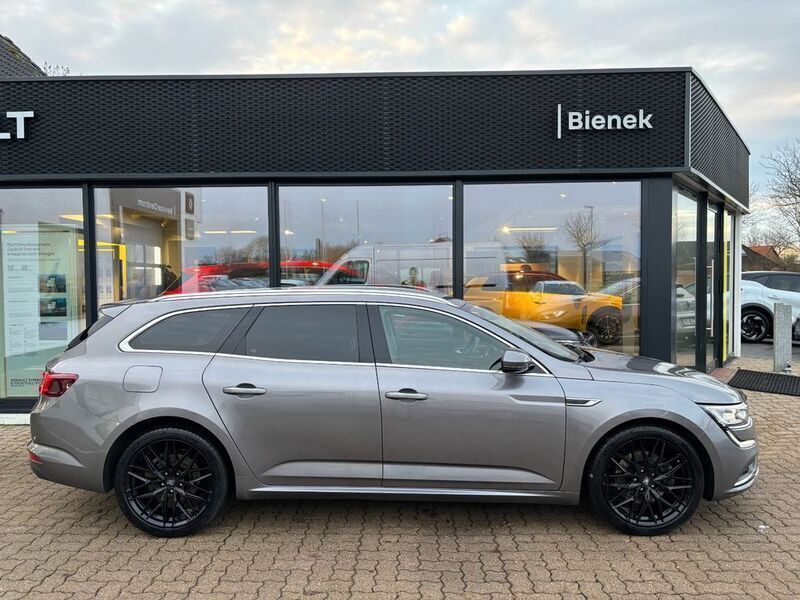 Stahlgrau (metallic) Gebraucht 2019 Renault Talisman GrandTour LIMITED Kombi | 18.500 € (Fairer Preis) - Bild 1/4