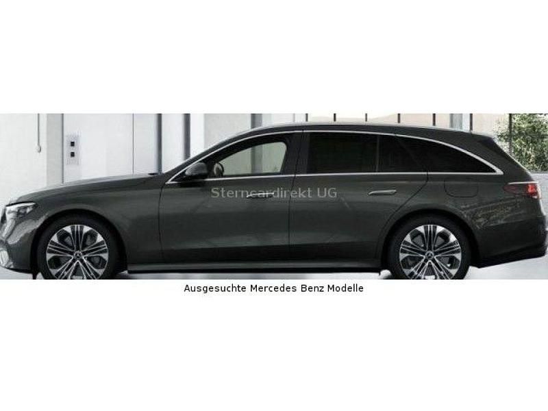 Gebraucht Mercedes E300 Avantgarde 313 PS (230 kW) 2024 Mountaingraumetallic (metallic) Kombi