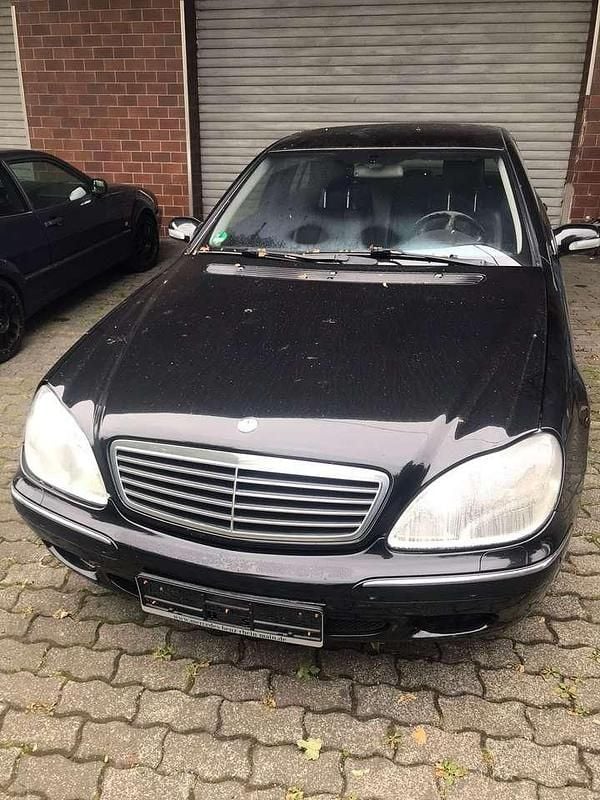 Schwarz Gebraucht 2000 Mercedes S500 Limousine | 3.200 € (Guter Preis) - Bild 1/4