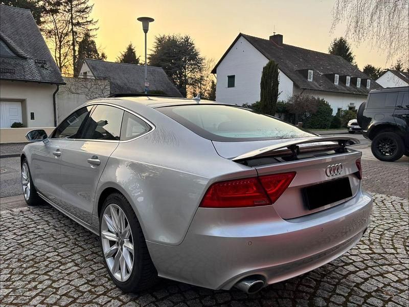 Gebraucht Audi A7 Sportback Ambiente 245 PS (180 kW) 2012 Grau Kleinwagen