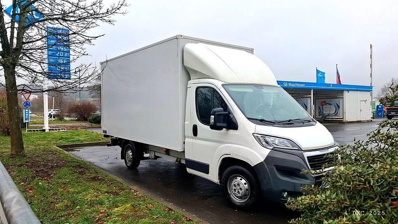Gebraucht Peugeot Boxer 131 PS (96 kW) 2016 Weiß Van