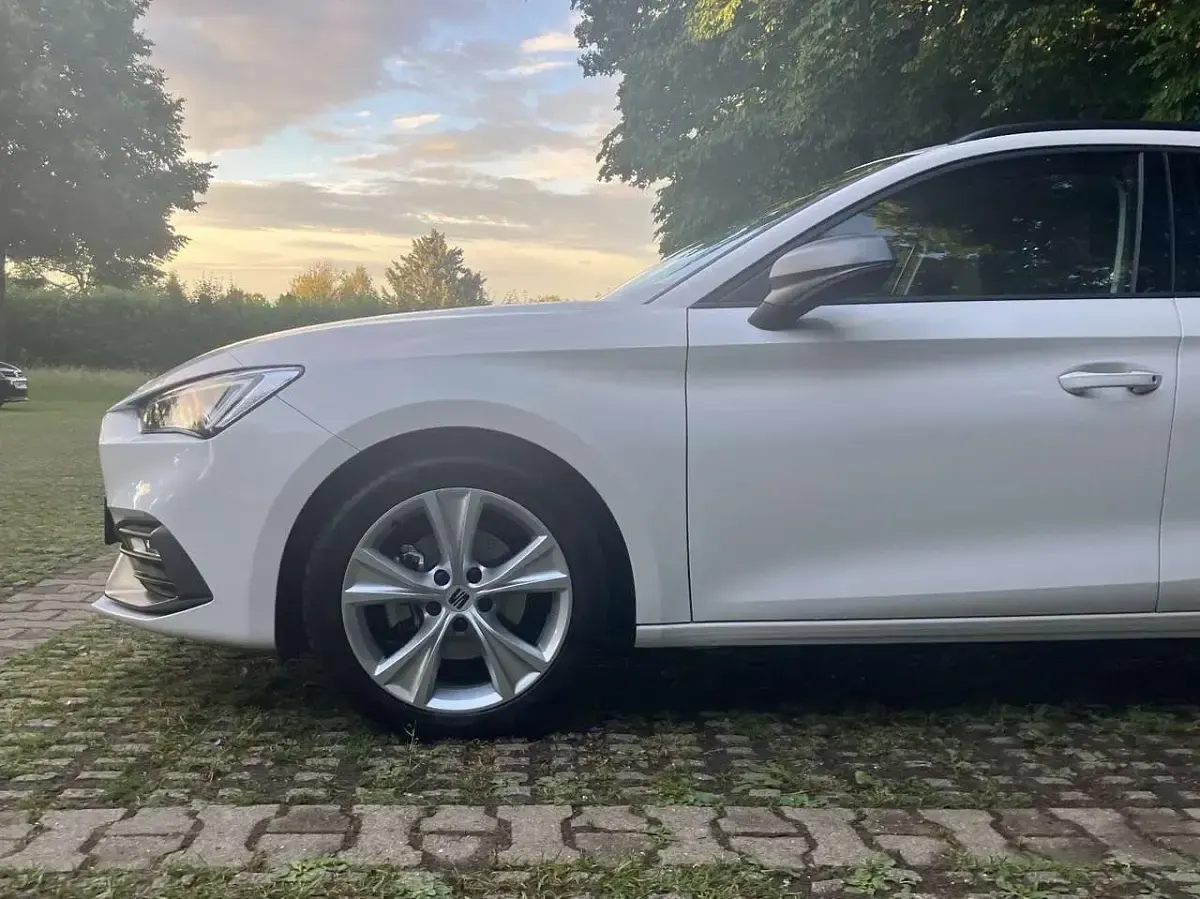 Gebraucht Seat Leon FR 150 PS (110 kW) 2022 Weiß Kombi