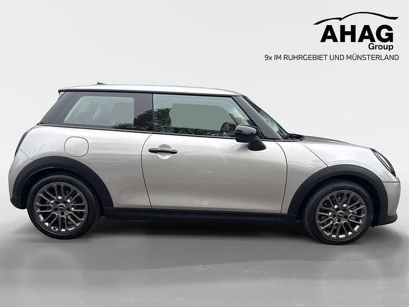 Usata Mini Cooper 156 CV (114 kW) 2025 Argento Utilitaria