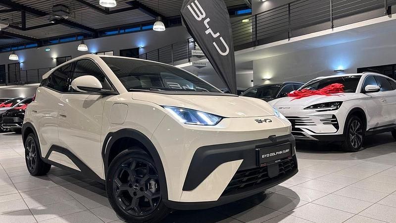 Neu BYD Dolphin Surf Boost 64 kW (88 PS) 2025 Weiß Kleinwagen