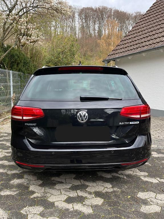 Gebraucht VW Passat 150 PS (110 kW) 2016 Schwarz Kombi