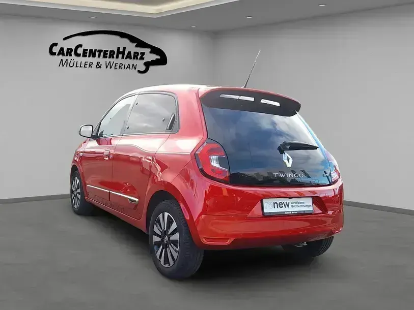 Usata Renault Twingo 60 kW (82 CV) 2023 Rosso Utilitaria
