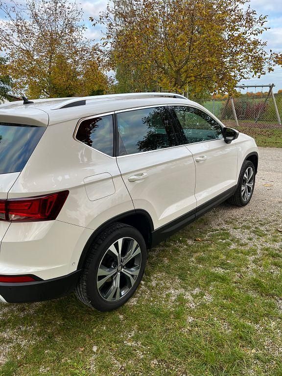 Gebraucht Seat Ateca XCELLENCE 150 PS (110 kW) 2018 Weiß SUV