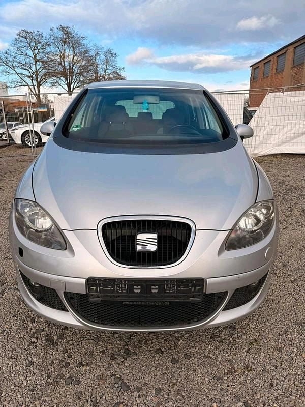 Gebraucht Seat Altea 140 PS (102 kW) 2004 Grau Van / Kleinbus