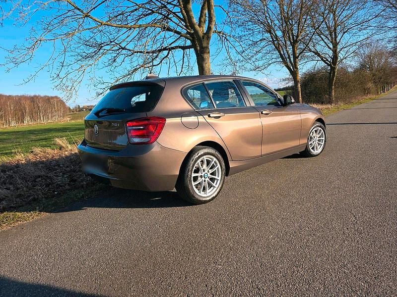 Gebraucht BMW 118 170 PS (125 kW) 2014 Gelb Kleinwagen