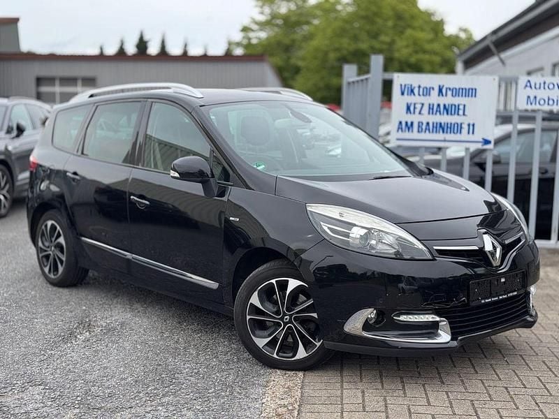 Gebraucht 2016 Renault Scénic III Bose Edition Van / Kleinbus | 6.888 € (Fairer Preis) - Bild 1/4