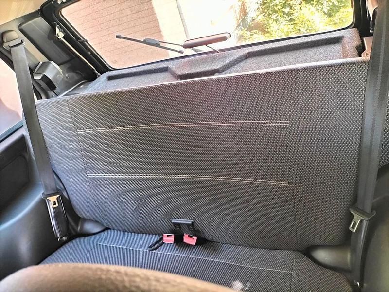 Gebraucht Lada niva 83 PS (61 kW) 2013 Grün SUV