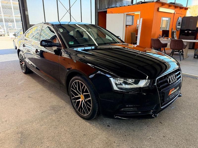 Gebraucht Audi A5 Sportback 177 PS (130 kW) 2015 Schwarz Kleinwagen