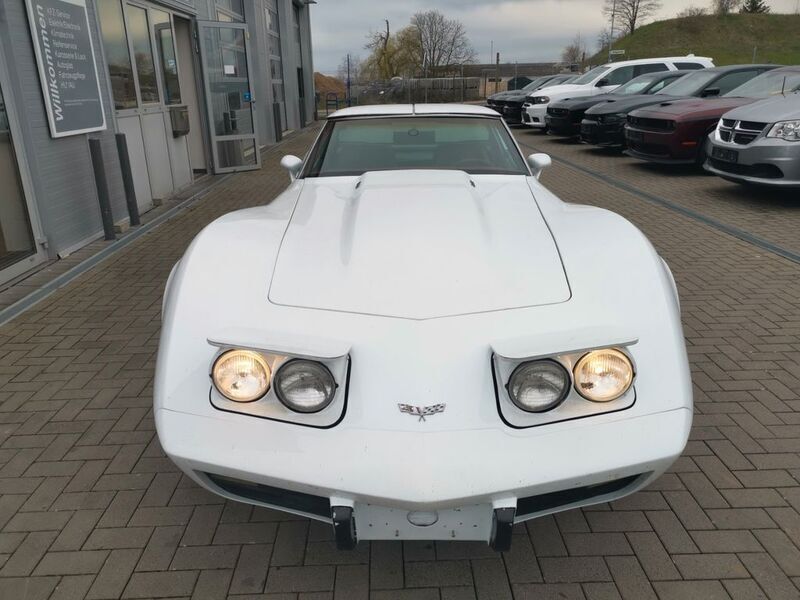 Weiß Gebraucht 1978 Corvette C3 Coupé | 19.990 € - Bild 1/4
