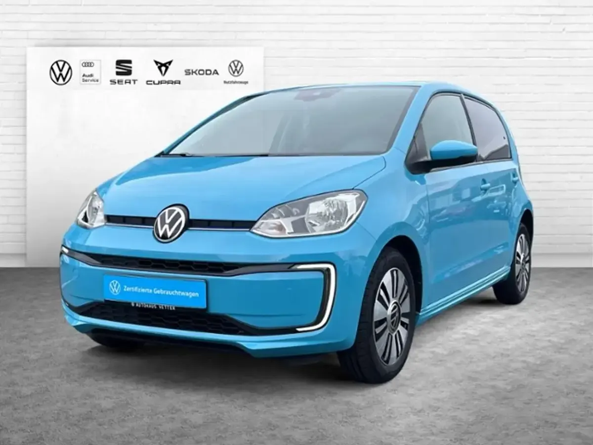 Używany VW e-up! Style 61 kW (83 KM) 2022 Niebieski Hatchback