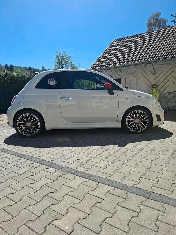 Usado Abarth 595C 160 HP (117 kW) 2016 Branco Cabrios