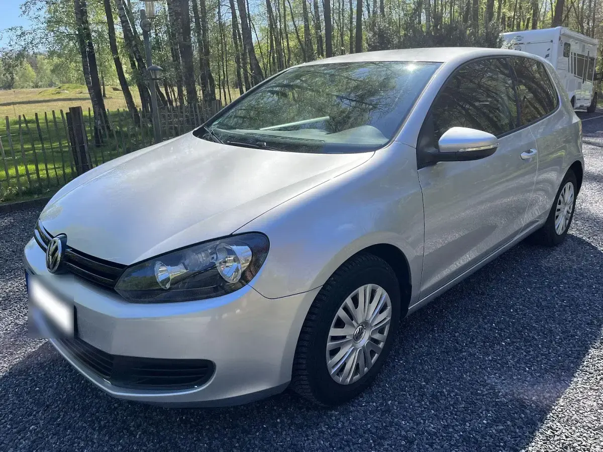 Gebraucht VW Golf VI Trendline 80 PS (58 kW) 2009 Silber Kleinwagen