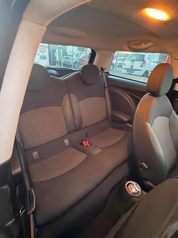 Second-hand Mini Cooper 120 CP (88 kW) 2007 Negru Hatchback