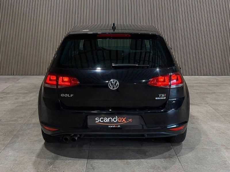 Gebraucht VW Golf VII 125 PS (91 kW) 2016 Schwarz Limousine