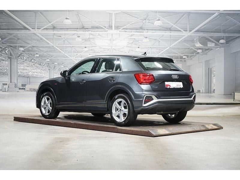 Gebraucht Audi Q2 S-Line 150 PS (110 kW) 2021 Grau SUV