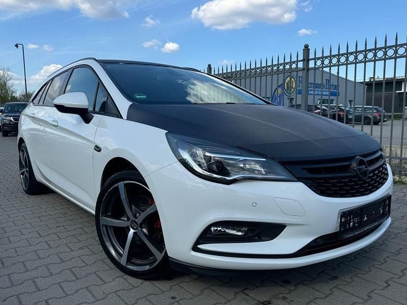 Gebraucht Opel Astra Business 136 PS (100 kW) 2017 Weiß Kombi