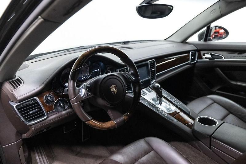 Gebraucht Porsche Panamera 400 PS (294 kW) 2010 Braun Kleinwagen