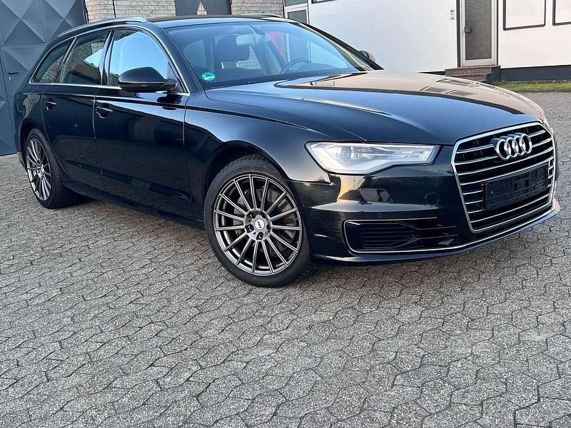 Gebraucht Audi A6 218 PS (160 kW) 2015 Brillantschwarz Kombi