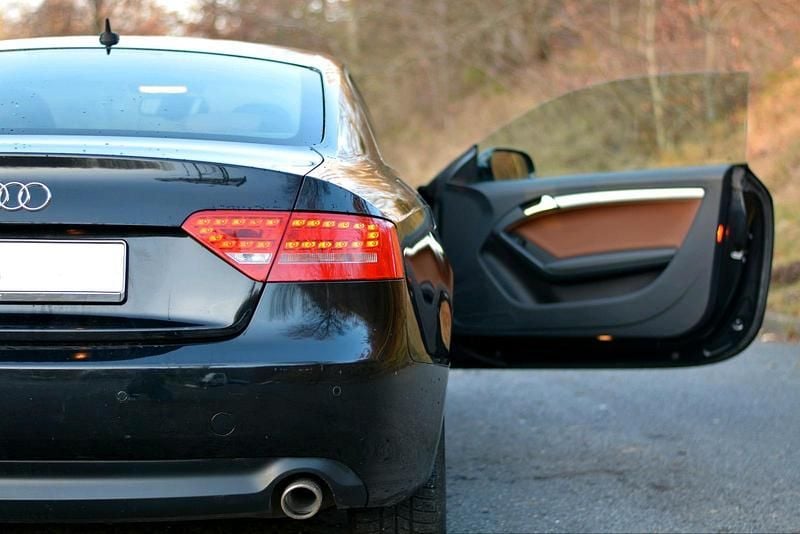 Gebraucht Audi A5 2010 Schwarz Coupé